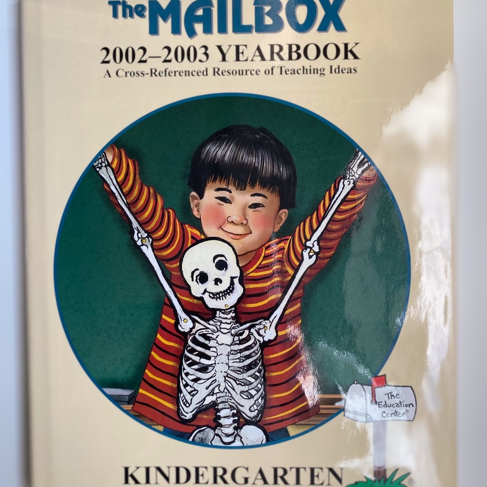 BOOK The Mailbox Kindergarten Yearbook